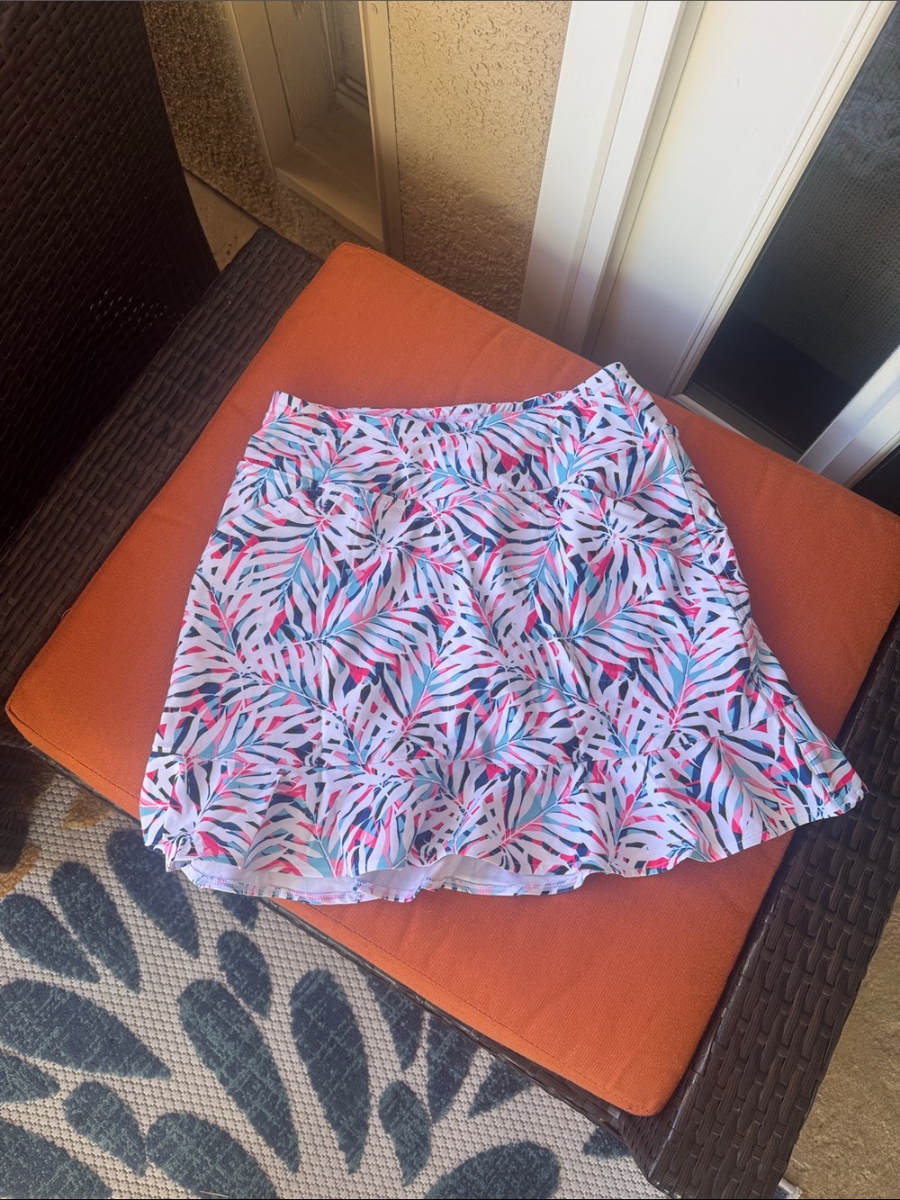 Tropical Leaf Print Flared Golf Skort - Pink, Blue, White